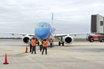Para muchos terme�os, con el primer vuelo la ciudad empieza a cambiar su historia
