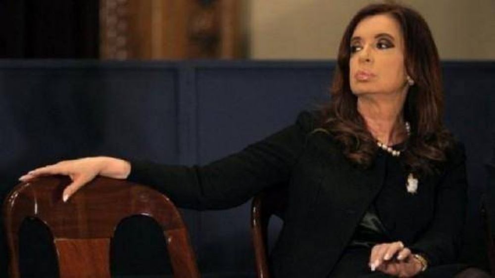 La diatriba opositora busca frenar la pretensi�n de reforma constitucional