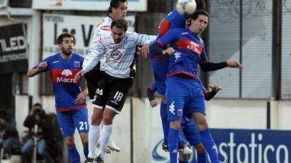 Tigre lo empat� en Floresta
