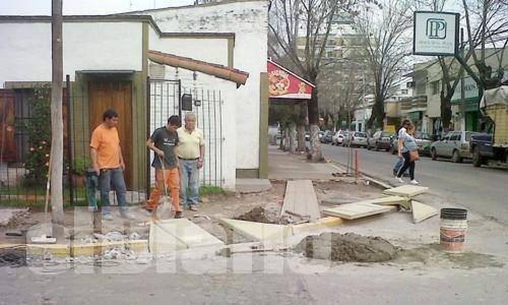 Ya se colocaron las primeras rampas en las esquinas del centro