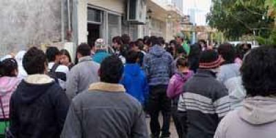 El 60% de los j�venes est�n desocupados en Capital