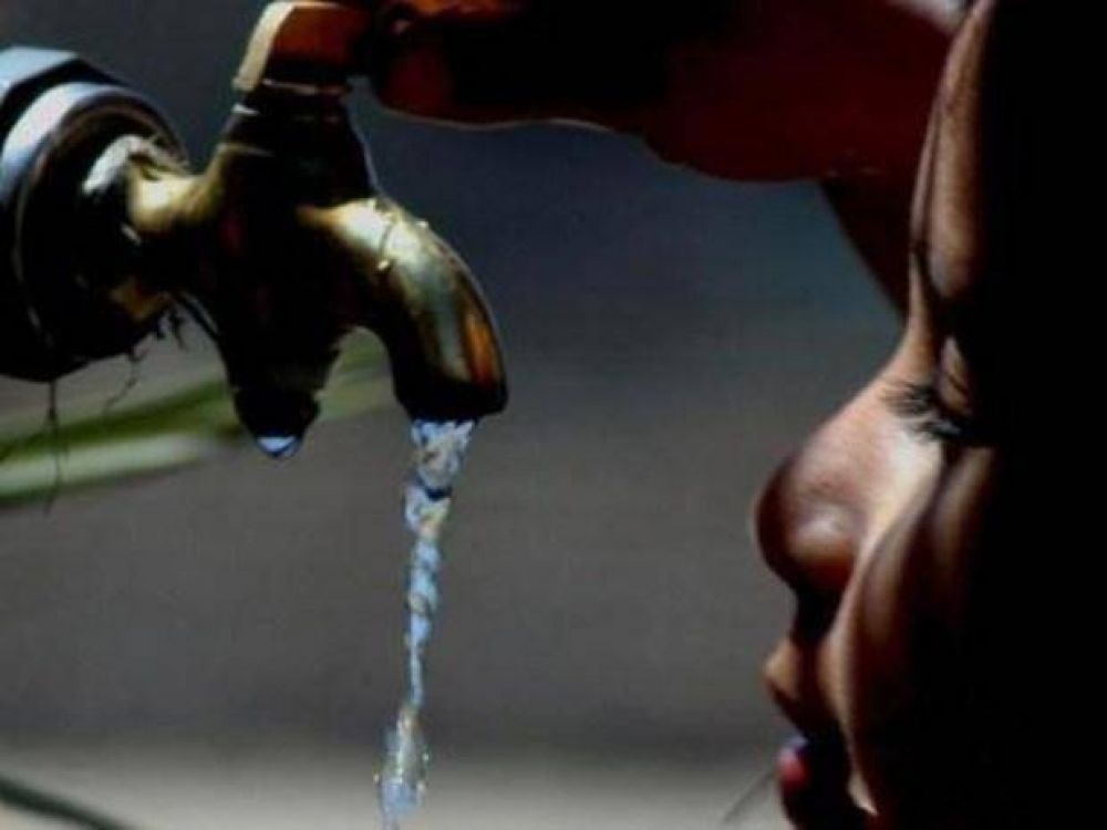 Exhortan al uso responsable del agua para evitar los cortes