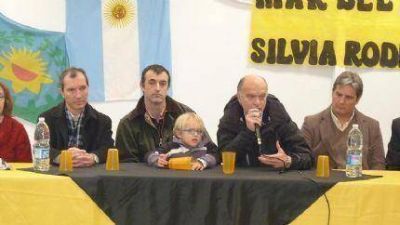 Alcolea se reuni� con Esteban Bullrich y N�stor Grindetti