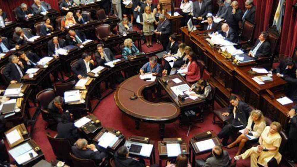Inmobiliarios no quieren que trabajen de corredores quienes no poseen t�tulo