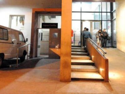 Balearon al jefe de La 12 en un tiroteo en la autopista camino a Santa Fe