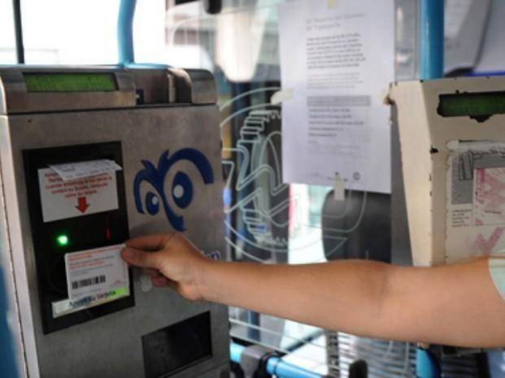 El 30 de septiembre ya no se vender� la tarjeta de cart�n para viajar en micro