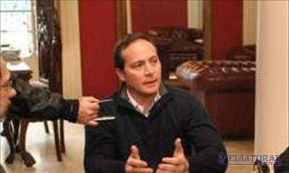 Camau: �Mientras el Gobierno reclama $1.000 millones, la Naci�n invierte mucho m�s"