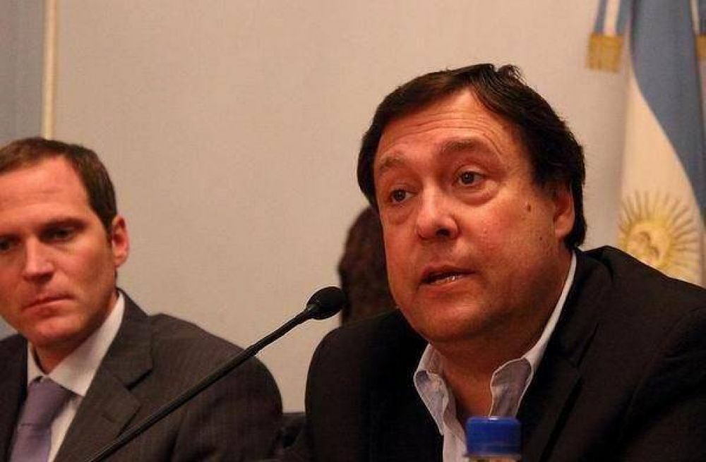Se invirtieron 230 millones en obra p�blica en 2012