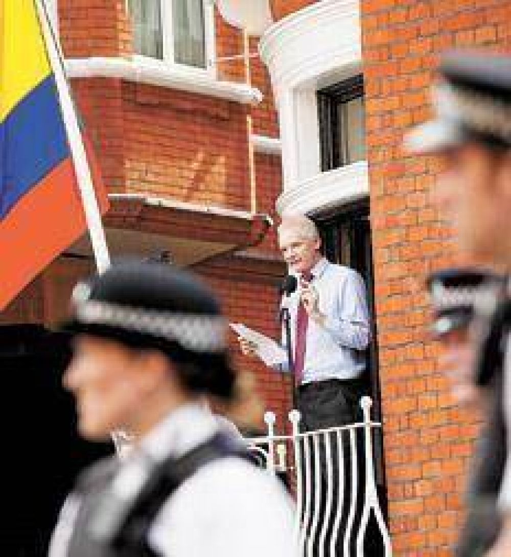 �No se puede definir a Assange como refugiado�