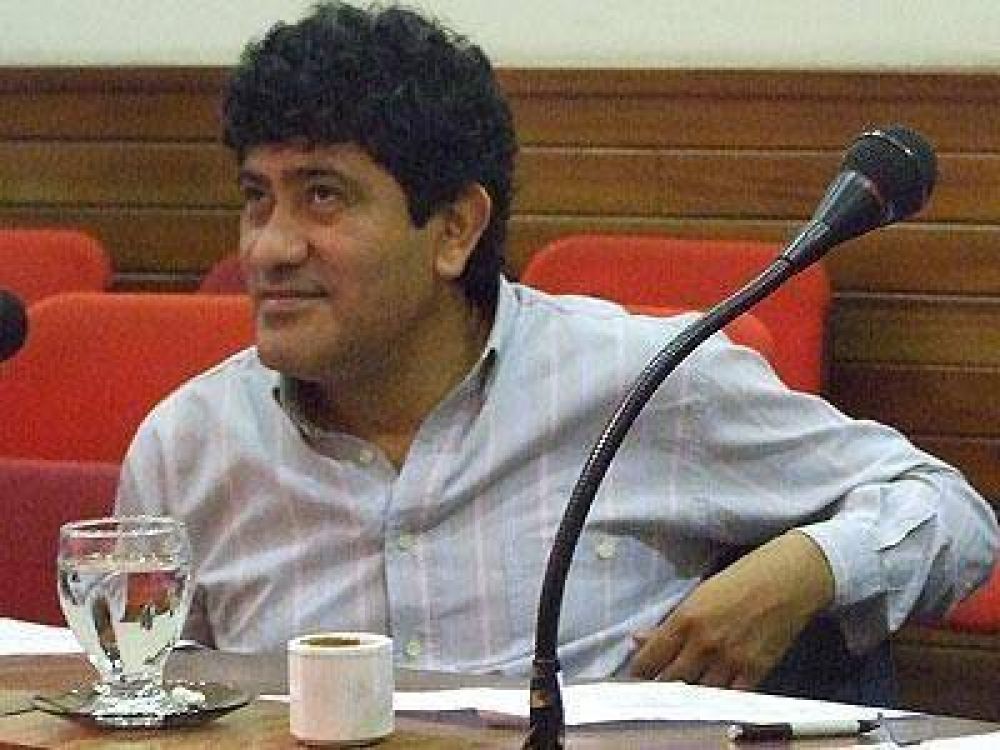 Guti�rrez: �Es m�s f�cil echar culpas que hacerse cargo de los errores�