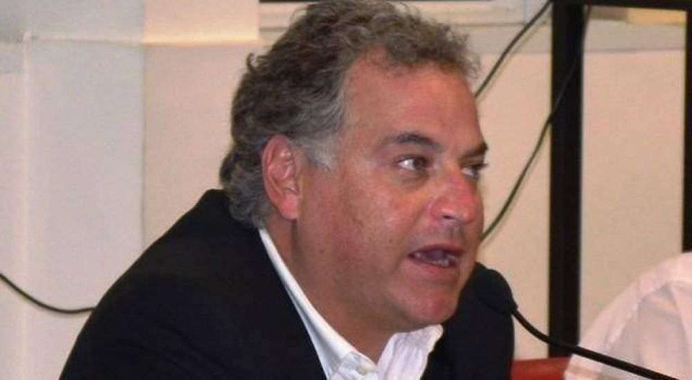 "El gobierno minimiza la situaci�n en R�o Muerto"