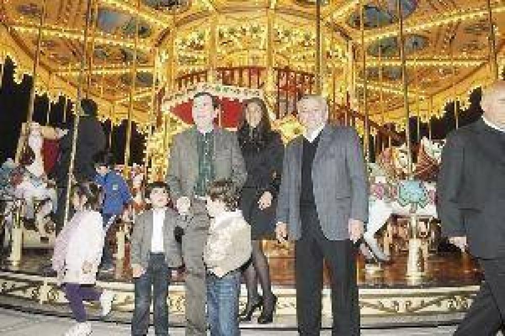 Miles de chicos vivieron una noche m�gica en el Parque