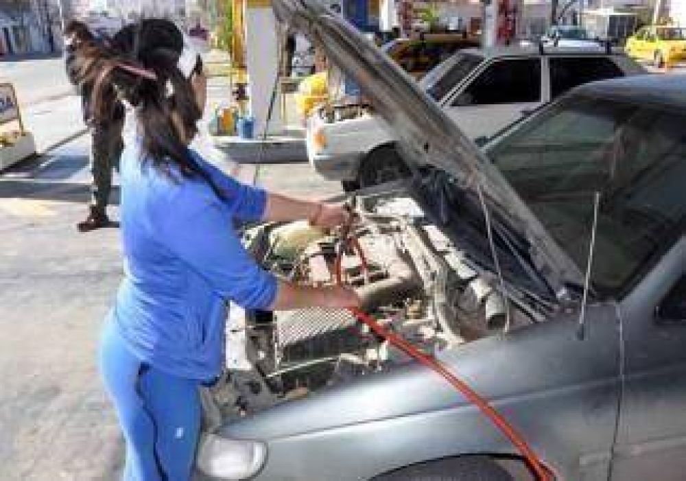 Prev�n que no habr� gran aumento en el precio del GNC para los autos