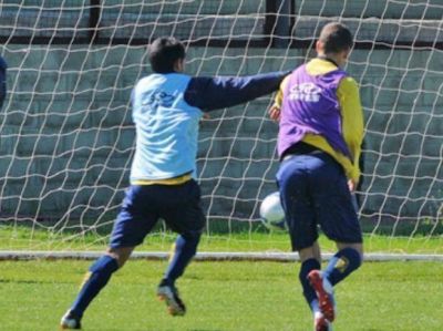 Crecer paso a paso, el objetivo trazado por Russo para Central en el torneo