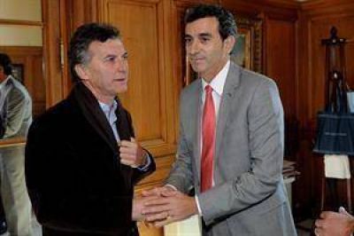 El kirchnerismo descalifica con dureza a Macri antes de la reuni�n con Randazzo