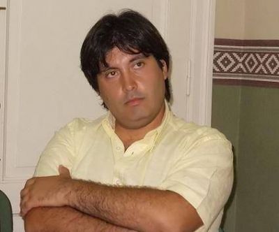 Peredo: �El FPV pone constantes trabas a lo que sea crecimiento�