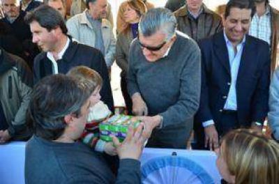 Entrega de casas en Pocito