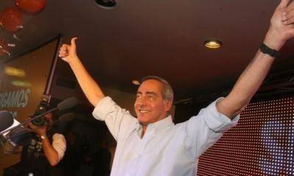 Fayad vuelve a hacer ruido en la UCR: lanza un sector interno en territorio de Alfredo Cornejo