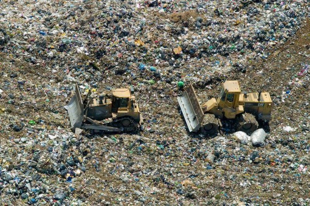El problema de los residuos colapsa el �rea metropolitana