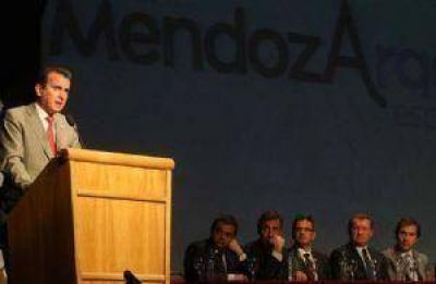 Intendentes del PJ pidieron a P�rez mayor participaci�n