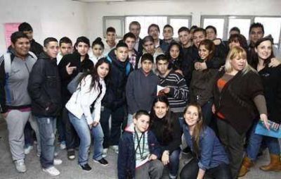 Ferraresi y Sileoni encabezaron los actos por el D�a del Lector