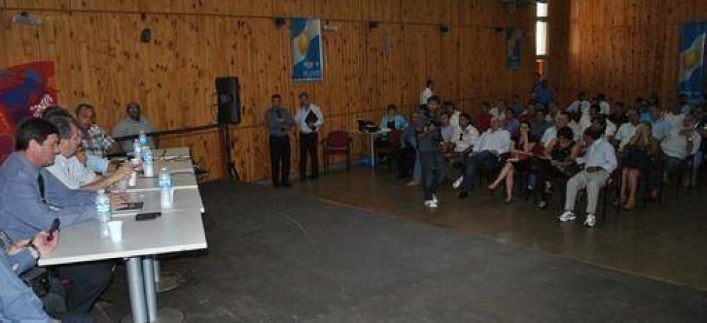 Se realiz� el operativo integral del Ministerio de Gobierno en Puerto Iguaz�