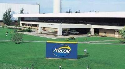 Arcor revocar�a derecho de distribuci�n a empresa apostole�a