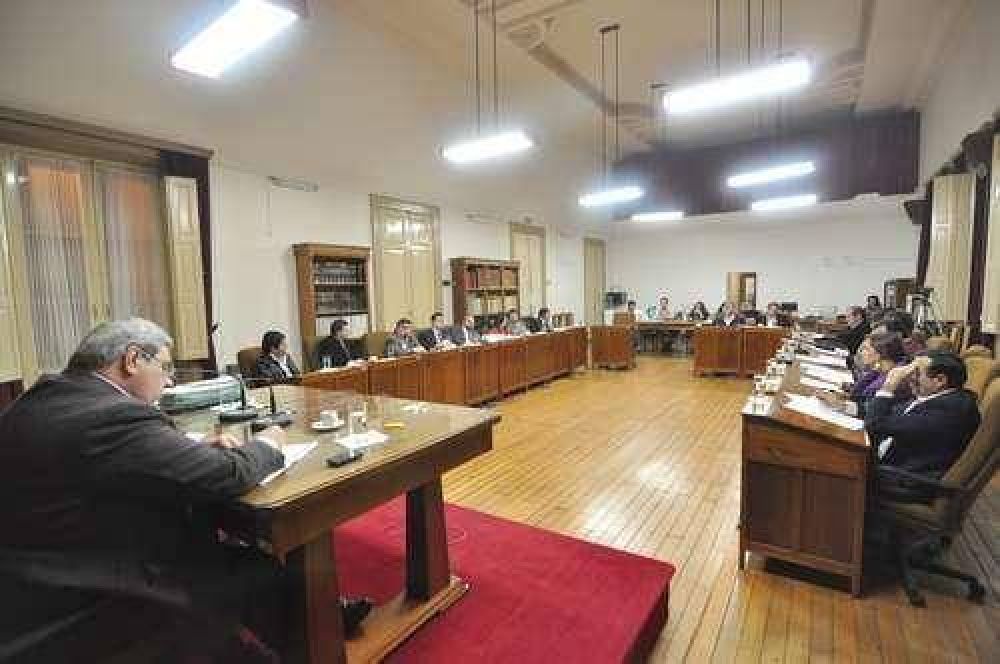 Sesiona el Concejo con la problem�tica de la inundaci�n como tema excluyente