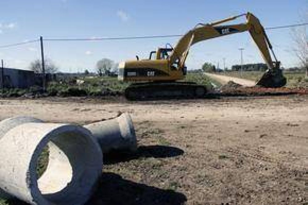 El Gobierno Municipal trabaja en la normalizaci�n de canales y alcantarillas