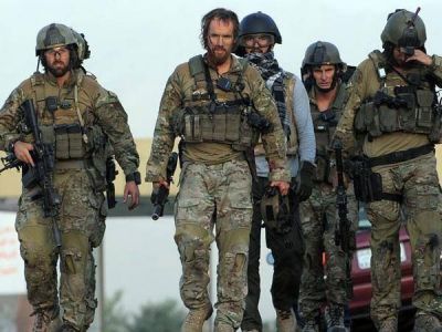 Sancionaron a tres marines por orinar sobre cad�veres afganos
