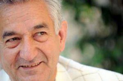 Empresarios enojados por un contrato de San Carlos con Rodr�guez Sa�