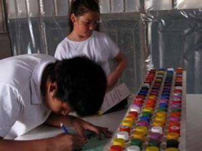 M�s de 90 cursos ya recolectan botellas pl�sticas