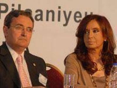 Mendioroz: �Estoy totalmente en contra de la re-reelecci�n de la presidenta�