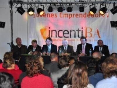 LA PROVINCIA FINANCIA A J�VENES EMPRENDEDORES
