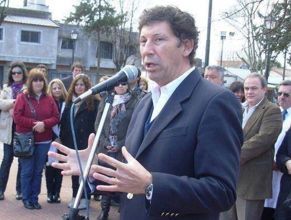 Gustavo Posse: �Est�n detr�s de una Constituci�n de fractura social�