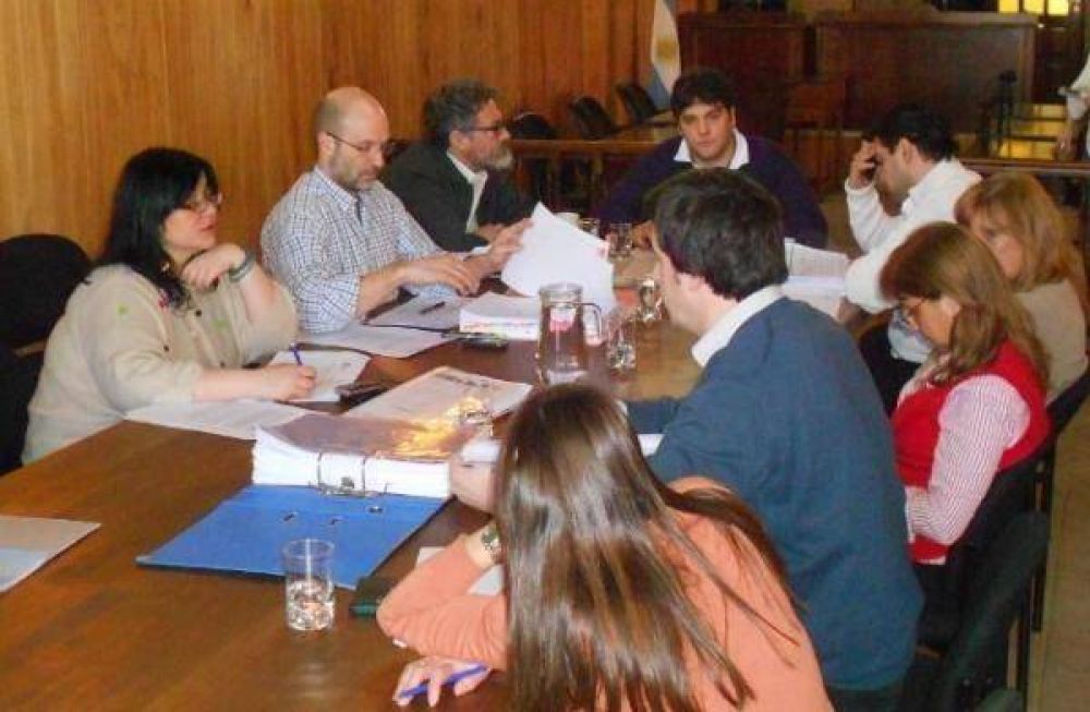 Mandaron a archivo controvertido proyecto del intendente Sciurano