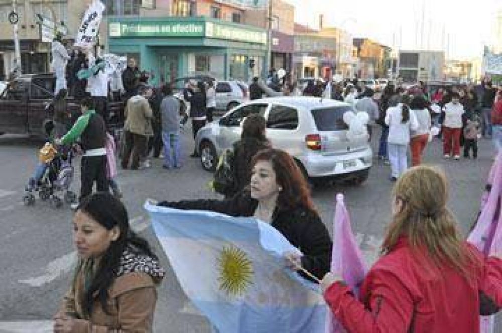 Enfermeros autoconvocados analizan medidas de fuerza