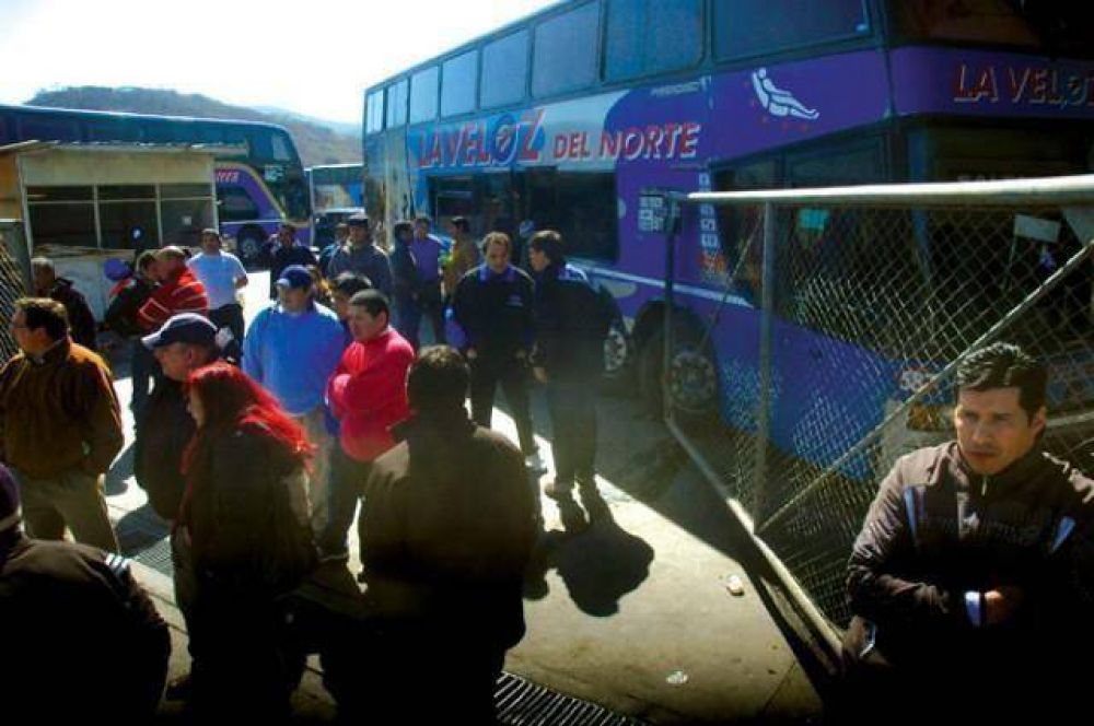 La Veloz sin salir a ningn punto del pas por el paro de trabajadores