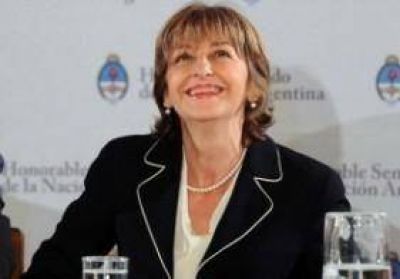 Gils Carb� es Procuradora tras el Acuerdo del Senado