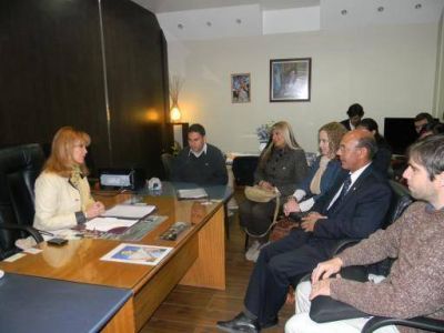 Firmaron convenio de colaboraci�n entre Salud y Tecnolog�a