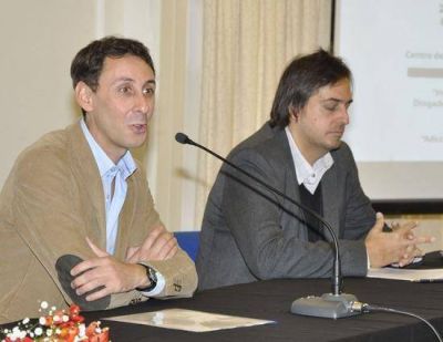 Lic. Mauro Di Mar�a: �La participaci�n, clave fundamental del Plan Municipal en Drogadependencia�