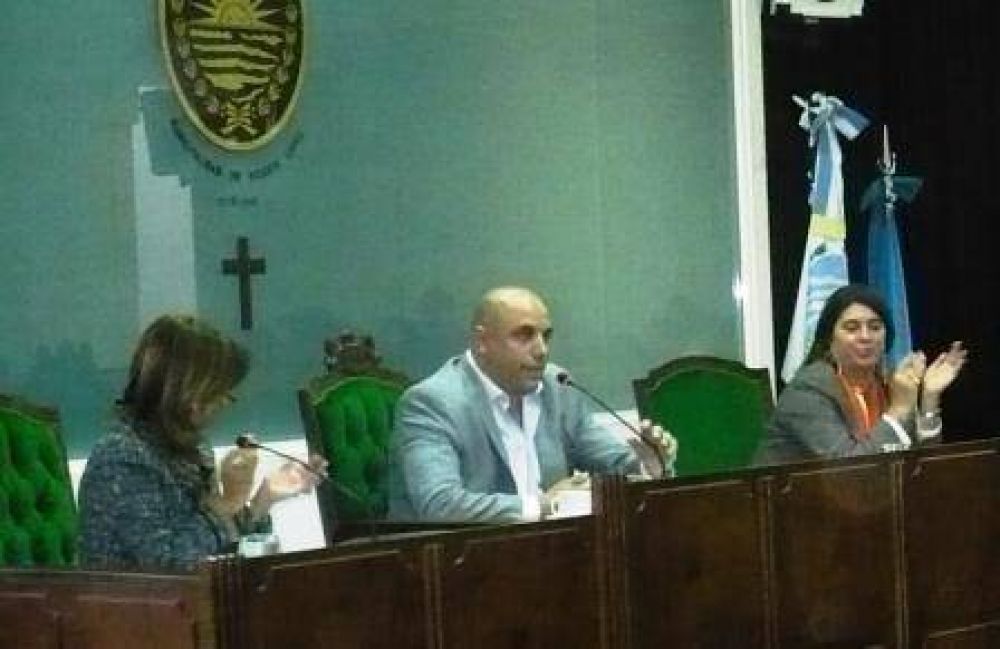 El Secretario de Gobierno de Vicente L�pez expuso en el Concejo Deliberante