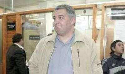 Ex intendente de Zonda, en la mira por presunto fraude
