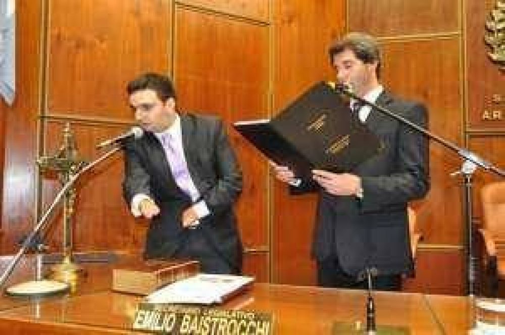 Mendoza toma como ejemplo a un Diputado sanjuanino