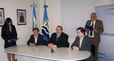 Funci�n p�blica asistir� t�cnicamente a Salud