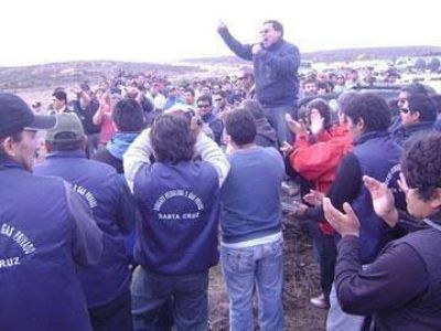 Petroleros esperan se achique el plazo de aplicaci�n del aumento