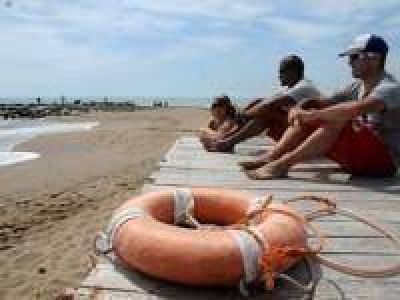 Se�alan que peligra el inicio del servicio de seguridad en las playas