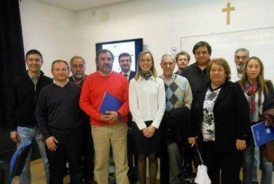 FASTA present� estudio de comunicaci�n del Parque Industrial de Mar del Plata