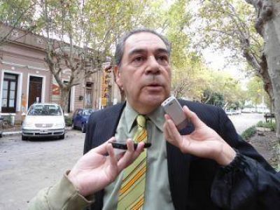 Aguilera seguir� en su cargo