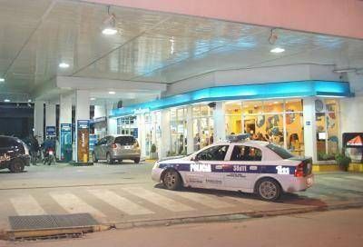 Eval�an el cierre de estaciones de servicio en horario nocturno